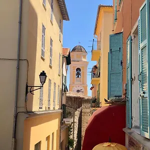  Appartement Charming Near The