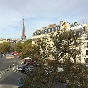 Tour Eiffel Apartment Paris